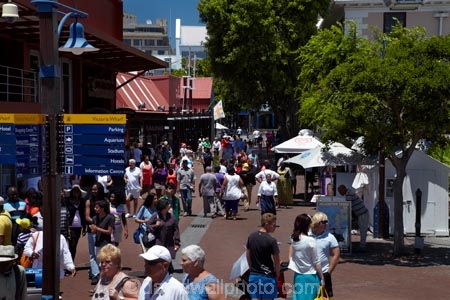 Africa;Cape-Town;Cape-Town-Waterfront;crowd;crowds;people;person;S.A.;South-Africa;Southern-Africa;Sth-Africa;tourism;tourist;tourists;V-amp;-A-Waterfront;V-and-A-Waterfront;Vamp;A-Waterfront;Victoria-amp;-Alfred-Waterfront;Victoria-and-Alfred-Waterfront;Western-Cape;Western-Cape-Province