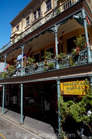 Africa;building;buildings;Cape-Town;city-bowl;heritage;historic;historic-building;historic-buildings;historical;historical-building;historical-buildings;history;Long-St;Long-Street;market;markets;old;Pan-African-Market;South-Africa;Southern-Africa;tradition;traditional;verandah;verandahs;Victorian-architecture;Victorian-buildings;Western-Cape;Western-Cape-Province