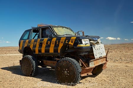 4wd;4x4;Ceres;funny;humour;puppy-crusher;Range-ROver;Republic-of-South-Africa;South-Africa;South-African-Republic;Southern-Africa;Tankwa-Karoo;Tankwa-Padstal;Western-Cape