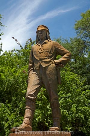 16-November-1855;Africa;David-Livingstone;Dr-Livingstone;explorer;explorers;Livingstone;public-statue;public-statues;Southern-Africa;statue;statues;V.F.;VF;Vic-Falls;Vic.-Falls;Victoria-Falls;Zimbabwe