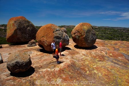 Africa;boulder;boulders;Bulawayo;Bullawayo;child;children;families;family;family-holiday;family-holidays;geological;geology;granite;hill-of-the-spirits;holiday;holidays;Malindidzimu;Matobo-Hills;Matobo-N.P.;Matobo-National-Park;Matobo-NP;Matopos-Hills;people;person;Rhodes-Matopos-N.P.;Rhodes-Matopos-National-Park;Rhodes-Matopos-NP;rock;rock-formation;rock-formations;rock-outcrop;rock-outcrops;rock-tor;rock-torr;rock-torrs;rock-tors;rocks;Southern-Africa;stone;tourism;tourist;tourists;UN-world-heritage-area;UN-world-heritage-site;UNESCO-World-Heritage-area;UNESCO-World-Heritage-Site;united-nations-world-heritage-area;united-nations-world-heritage-site;unusual-natural-feature;unusual-natural-features;world-heritage;world-heritage-area;world-heritage-areas;World-Heritage-Park;World-Heritage-site;World-Heritage-Sites;Worlds-View;Worlds-View;Zimbabwe