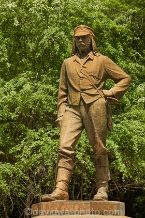 16-November-1855;Africa;David-Livingstone;Dr-Livingstone;explorer;explorers;Livingstone;public-statue;public-statues;Southern-Africa;statue;statues;V.F.;VF;Vic-Falls;Vic.-Falls;Victoria-Falls;Zimbabwe
