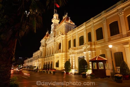 Asia;Asian;building;buildings;cities;city;dark;District-1;District-One;downtown;dusk;evening;H.C.M.-City;H-Chí-Minh;HCM;HCM-City;heritage;historic;historic-building;historic-buildings;historical;historical-building;historical-buildings;history;Ho-Chi-Minh;Ho-Chi-Minh-City;Ho-Chi-Minh-City-Hall;Ho-Chi-Minh-City-Peoples-Committee-Head-office;Hotel-de-Ville;Hotel-de-Ville-de-Saigon;Hôtel-de-Ville;Hôtel-de-Ville-de-Saïgon;light;lighting;lights;night;night-time;night_time;old;Peoples-Committee-Building;Peoples-Committee-Headquarters;Peoples-Committee-HQ;Saigon;Saigon-City-Hall;South-East-Asia;Southeast-Asia;tradition;traditional;twilight;Vietnam;Vietnamese