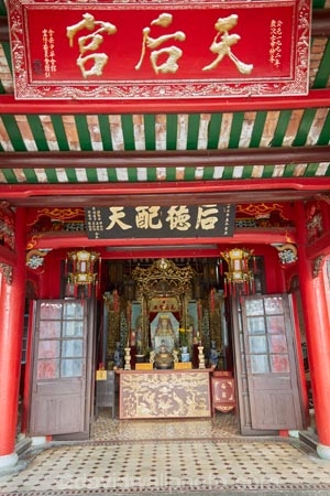 1773;All-Chinese-Assembly-Hall;Asia;Asian-temple;building;buildings;Central-Sea-region;Chinese-All_Community-Assembly-Hall;faith;Hi-An;heritage;historic;historic-building;historic-buildings;historical;historical-building;historical-buildings;history;Hoi-An;Hoi-An-Old-Town;Hoian;Indochina;Ngu-Bang-Assembly-Hall;old;old-town;place-of-worship;places-of-worship;religion;religions;religious;South-East-Asia;Southeast-Asia;temple;temples;tradition;traditional;Trung-Hoa-Assembly-Hall;UN-world-heritage-area;UN-world-heritage-site;UNESCO-World-Heritage-area;UNESCO-World-Heritage-Site;united-nations-world-heritage-area;united-nations-world-heritage-site;Vietnam;Vietnamese;world-heritage;world-heritage-area;world-heritage-areas;World-Heritage-Park;World-Heritage-site;World-Heritage-Sites