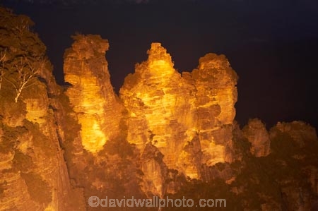 Australasia;Australia;Australian;Blue-Mountains;Blue-Mountains-N.P.;Blue-Mountains-National-Park;Blue-Mountains-NP;bluff;bluffs;cliff;cliffs;dark;Echo-Point;erode;eroded;erosion;escarpment;escarpments;evening;flood-lighting;flood-lights;flood-lit;flood_lighting;flood_lights;flood_lit;floodlighting;floodlights;floodlit;geological;geology;Gunnedoo;Jamison-Valley;Katoomba;light;lights;lookout;lookouts;Meehni;mountainside;mountainsides;N.S.W.;New-South-Wales;night;night-time;night_time;NSW;panorama;panoramas;rock;rock-formation;rock-formations;rock-outcrop;rock-outcrops;rock-tor;rock-torr;rock-torrs;rock-tors;rocks;sandstone;scene;scenes;scenic-view;scenic-views;steep;stone;The-Three-Sisters;Three-Sisters;UN-world-heritage-site;UNESCO-World-Heritage-Site;united-nations-world-heritage-site;View;viewpoint;viewpoints;views;vista;vistas;Wimlah;world-heritage;world-heritage-area;world-heritage-areas;World-Heritage-Park;World-Heritage-site;World-Heritage-Sites