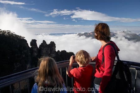 Australasia;Australia;Australian;Blue-Mountains;Blue-Mountains-N.P.;Blue-Mountains-National-Park;Blue-Mountains-NP;bluff;bluffs;boy;child;children;cliff;cliffs;cloud;clouds;cloudy;Echo-Point;erode;eroded;erosion;escarpment;escarpments;families;family;fog;foggy;fogs;geological;geology;girl;Gunnedoo;holiday;holidays;Jamison-Valley;Katoomba;Meehni;mist;mists;misty;mountainside;mountainsides;N.S.W.;New-South-Wales;NSW;people;person;rock;rock-formation;rock-formations;rock-outcrop;rock-outcrops;rock-tor;rock-torr;rock-torrs;rock-tors;rocks;sandstone;steep;stone;taking-photo;taking-photos;The-Three-Sisters;Three-Sisters;tourism;tourist;tourists;UN-world-heritage-site;UNESCO-World-Heritage-Site;united-nations-world-heritage-site;Wimlah;world-heritage;world-heritage-area;world-heritage-areas;World-Heritage-Park;World-Heritage-site;World-Heritage-Sites