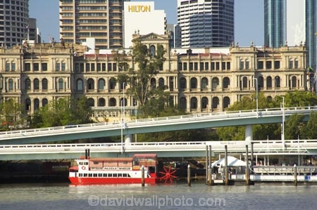 australasia;Australia;australian;Brisbane;Brisbane-River;buildings;c.b.d.;casinos;cbd;central-business-district;cities;city;expressway;expressways;freeway;freeways;motorway;motorways;office;offices;paddle-boat;paddle-boats;Queensland;river;rivers;riverside-expressway;treasury-casino;water