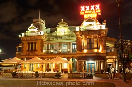 ale-house;ale-houses;architecture;Australasia;Australia;Australian;bar;bars;Breakfast-Creek-Hotel;Brisbane;building;buildings;colonial;dark;evening;free-house;free-houses;heritage;historic;historic-building;historic-buildings;historical;historical-building;historical-buildings;history;hotel;hotels;light;lights;night;night-time;night_time;old;place;places;pub;public-house;public-houses;pubs;Qld;Queensland;saloon;saloons;tavern;taverns;tradition;traditional