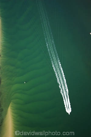 aerial;aerials;australasia;Australia;boat;boats;Broadwater;coast;coastal;Gold-Coast;holiday;holidays;inlet;inlets;island;islands;launch;launches;main-beach;pattern;patterns;queensland;ripple;ripples;sand;sand-bar;sand-bars;sand-pattern;sandy;shallow;southport;surfers-paradise;the-broadwater;the-spit;tourism;transparent;travel;vacation;vacations;wake;water;yacht;yachts
