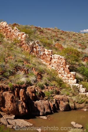 Australasian;Australia;Australian;billabong;billabongs;China-Wall;creek;creeks;Halls-Creek;Kimberley;Kimberley-Region;natural-rocky-quartz-vein;quartz-vein;stream;streams;The-China-Wall;The-Kimberley;W.A.;WA;West-Australia;Western-Australia