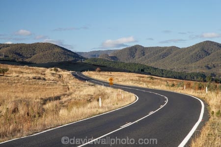australasia;Australasian;Australia;australian;bend;bends;centre-line;centre-lines;centre_line;centre_lines;centreline;centrelines;corner;corners;curve;curves;driving;highway;highways;Kosciuszko-N.P.;Kosciuszko-National-Park;Kosciuszko-NP;N.S.W.;New-South-Wales;NSW;open-road;open-roads;road;road-trip;roads;Snowy-Mountains;Snowy-Mountains-Drive;Snowy-Mountains-Highway;South-New-South-Wales;Southern-New-South-Wales;straight;Talbingo;transport;transportation;travel;traveling;travelling;trip