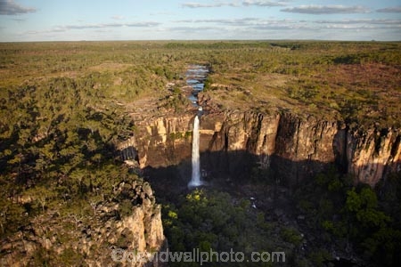 aerial;aerial-photo;aerial-photograph;aerial-photographs;aerial-photography;aerial-photos;aerial-view;aerial-views;aerials;Arnhem-Land-Escarpment;Arnhem-Land-Plateau;Australia;Australian;bluff;bluffs;cascade;cascades;cliff;cliffs;creek;creeks;escarpment;escarpments;falls;Gagadju;Kakadu;Kakadu-N.P.;Kakadu-National-Park;Kakadu-NP;Magela-Falls;Magela-River;N.T.;natural;nature;Northern-Territory;NT;scene;scenic;stream;streams;Top-End;UN-world-heritage-area;UN-world-heritage-site;UNESCO-World-Heritage-area;UNESCO-World-Heritage-Site;united-nations-world-heritage-area;united-nations-world-heritage-site;water;water-fall;water-falls;waterfall;waterfalls;wet;wilderness;wilderness-area;wilderness-areas;world-heritage;world-heritage-area;world-heritage-areas;World-Heritage-Park;World-Heritage-site;World-Heritage-Sites