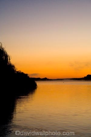 Australasia;Australia;Australian;break-of-day;calm;dawn;dawning;daybreak;first-light;Mannum;morning;Murray-Basin;Murray-Darling-Basin;Murray-Darling-System;Murray-River;orange;placid;quiet;reflection;reflections;River;rivers;S.A.;SA;serene;smooth;South-Australia;still;sunrise;sunrises;sunup;tranquil;twilight