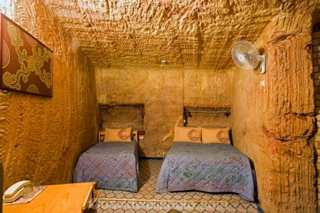 accommodation;accommodations;Australasian;Australia;Australian;Australian-Outback;bed;bedroom;bedrooms;beds;cave;cavern;caverns;caves;Coober-Pedy;different;dugout;dugouts;grotto;grottos;guest-room;guest-rooms;inn;inns;interior;motel;motel-room;motel-rooms;motels;Outback;quirky;red-centre;room;rooms;S.A.;SA;South-Australia;subterranean;The-Underground-Motel;under-ground;under_ground;underground;Underground-Accommodation;Underground-Motel;Underground-Motels;Underground-Room;Underground-Rooms;underworld;unusual;unusual-accommodation