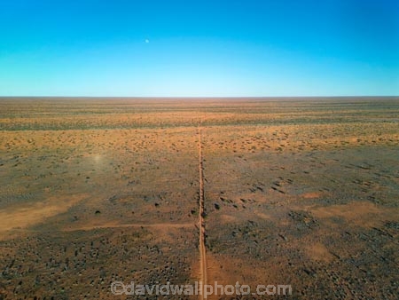 aerial;aerial-image;aerial-photo;aerial-photograph;aerial-photography;aerial-view;aerials;Drone;Drones;drone-aerial;Simpson-Desert;desert;deserts;Munga_Thirri–Simpson-Desert-National-Park;Munga_Thirri–Simpson-Desert-Conservation-Park;Simpson-Desert-Conservation-Park;Simpson-Desert-National-Park;Munga_Thirri–Simpson-Desert-NP;French-Line;The-French-Line;sand-dune;sand;dune;dunes;track;four-wheel-drive-track;tracks;The-French-Line;track;4wd-track;tracks;four-wheel-drive-track;national-parks;South-Australia;SA;S.A.;Australia;Australian;outback;outback-Australia