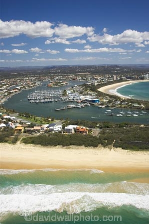 aerial;aerials;australasia;Australia;australian;beach;beaches;boat-harbour;buddina;coast;coastal;harbor;harbors;harbours;holiday;holidays;hotel;hotels;maloloba;maloolaba;maloolah-river;maloolah-river-mouth;marina;mololaba;mooloolaba;queensland;Sunshine-Coast