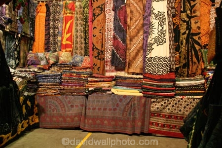 Cloth;Stall;stalls;Paddys;Market;markets;Chinatown;Sydney;Australia;markets;sell;business;shop;shopping;commerce;handcrafts;handcrafts;artisan;artisans;trade;sell;business;shop;shops;shopping;commerce;cloth;material