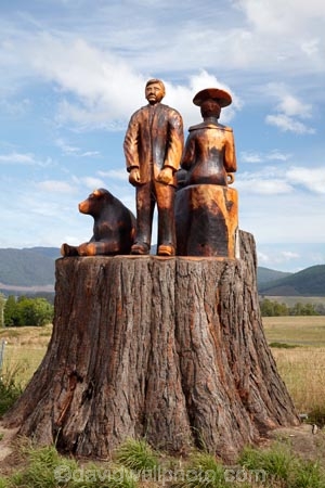 art;art-work;art-works;Australasian;Australia;Australian;East-Tasmania;Eastern-Tasmania;Island-of-Tasmania;public-art;public-art-work;public-art-works;public-sculpture;public-sculptures;Scottsdale;sculpture;sculptures;State-of-Tasmania;Tas;Tasmania;wood-carving;wood-carvings;wooden-carving;wooden-carvings;wooden-sculpture;wooden-sculptures