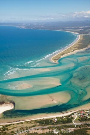 aerial;aerial-photo;aerial-photograph;aerial-photographs;aerial-photography;aerial-photos;aerial-view;aerial-views;aerials;Australasian;Australia;Australian;Bass-Strait;coast;coastal;coastline;coastlines;coasts;estuaries;estuary;foreshore;headland;headlands;inlet;inlets;Island-of-Tasmania;lagoon;lagoons;North-Western-Tasmania;North-WestTasmania;Northern-Tasmania;Northwestern-Tasmania;NorthwestTasmania;ocean;promontories;promontory;Sawyer-Bay;sea;shore;shoreline;shorelines;shores;Stanley;State-of-Tasmania;Tas;Tasmania;The-North;tidal;tide;water