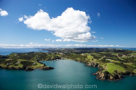 aerial;aerial-photo;aerial-photography;aerial-photos;aerial-view;aerial-views;aerials;Auckland;bay;bays;coast;coastal;coastline;coastlines;coasts;Hauraki-Gulf;island;islands;Matiatia-Bay;N.I.;N.Z.;New-Zealand;NI;North-Island;NZ;ocean;sea;shore;shoreline;shorelines;shores;Waiheke-Is;Waiheke-Is.;Waiheke-Island;water