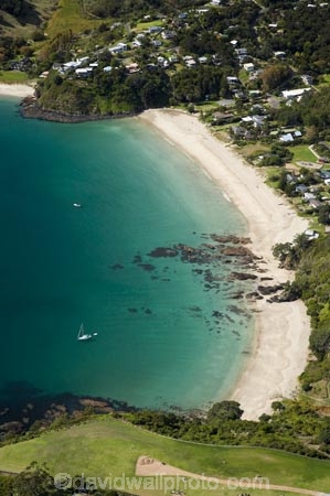 aerial;aerial-photo;aerial-photography;aerial-photos;aerial-view;aerial-views;aerials;Auckland;bay;bays;coast;coastal;coastline;coastlines;coasts;Hauraki-Gulf;island;islands;Mawhitipana-Bay;N.I.;N.Z.;New-Zealand;NI;North-Island;NZ;ocean;Palm-Beach;sea;shore;shoreline;shorelines;shores;Waiheke-Is;Waiheke-Is.;Waiheke-Island;water