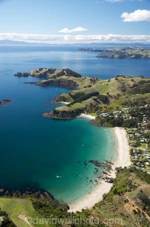 aerial;aerial-photo;aerial-photography;aerial-photos;aerial-view;aerial-views;aerials;Auckland;bay;bays;coast;coastal;coastline;coastlines;coasts;Hauraki-Gulf;island;islands;Mawhitipana-Bay;N.I.;N.Z.;New-Zealand;NI;North-Island;NZ;ocean;Palm-Beach;sea;shore;shoreline;shorelines;shores;Waiheke-Is;Waiheke-Is.;Waiheke-Island;water