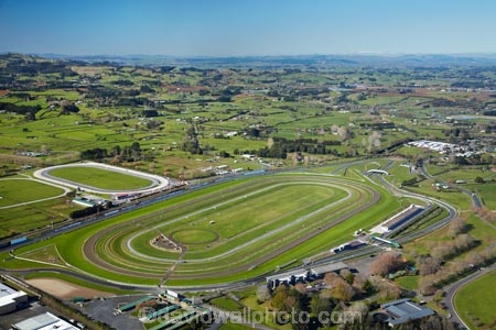 aerial;aerial-image;aerial-images;aerial-photo;aerial-photograph;aerial-photographs;aerial-photography;aerial-photos;aerial-view;aerial-views;aerials;Auckland;Auckland-region;Bombay-Hills;car-racing-circuit;car-racing-circuits;car-racing-track;car-racing-tracks;gallops;horse-races;horse-racing;horse-racing-track;horse-racing-tracks;horse-racing-venue;horse-track;horse-tracks;motor-racing-circuit;motor-racing-circuits;motor-racing-track;motor-racing-tracks;N.I.;N.Z.;New-Zealand;NI;North-Is;North-Island;NZ;Pukekohe;Pukekohe-Park-Raceway;Pukekohe-Raceway;race-course;race-courses;Racecourse;Racecourses;racetrack;racetracks;racing-track;racing-tracks;road-circuit;road-circuits;South-Auckland