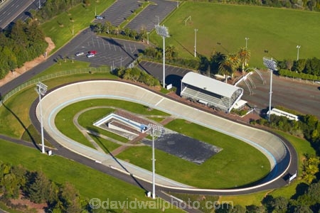 aerial;aerial-image;aerial-images;aerial-photo;aerial-photograph;aerial-photographs;aerial-photography;aerial-photos;aerial-view;aerial-views;aerials;Auckland;Auckland-region;bicycle-racing;bicycle-track;bicycle-tracks;cycle-racing;cycle-track;cycle-tracks;Manukau;Manukau-Velodrome;N.I.;N.Z.;New-Zealand;NI;North-Is;North-Island;NZ;park;parks;South-Auckland;Velodrome;Velodromes