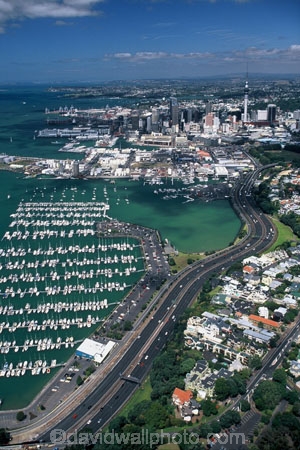 boat;boats;cities;city-of-sails;cityscape;cityscapes;harbor;harbors;harbours;high-rise;marina;motorway;office;offices;port;ports;sailboat;sailboats;skyline;skyscrapers;waterfront;yachts