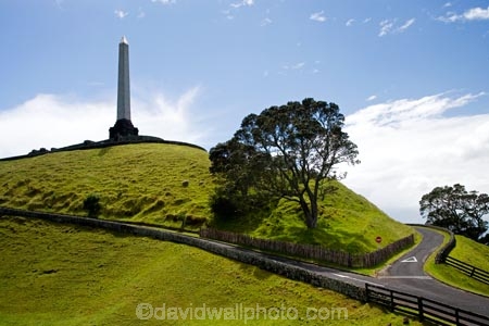 Auckland;Cronwall-Park;Maungakiekie;N.I.;N.Z.;New-Zealand;NI;North-Island;NZ;obelisk;One-Tree-Hill;One-Tree-Hill-Domain