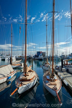 Auckland;Auckland-Waterfront;boat;Boats;building;buildings;cities;city;City-of-Sails;cityscape;cityscapes;cruise;Cruiser;Cruisers;cruises;Harbor;harbors;harbour;harbours;launch;Launches;marina;marinas;N.I.;N.Z.;New-Zealand;NI;North-Is;North-Island;Nth-Is;NZ;Queen-City;The-Loaded-Hog;The-Viaduct-Basin;Viaduct-Basin;Viaduct-Harbor;Viaduct-Harbour;Waitemata-Harbor;Waitemata-Harbour;water;water-front;waterfront;wharf;wharfes;wharves;Yacht;Yachts