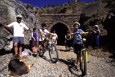 tunnels;rail;railway;historical;historic;old;train;trains;cycle;bicycle;cycles;bicycles;mountain-bike;mountain-bikes;people;person;persons;rider;riders;family;families;dog