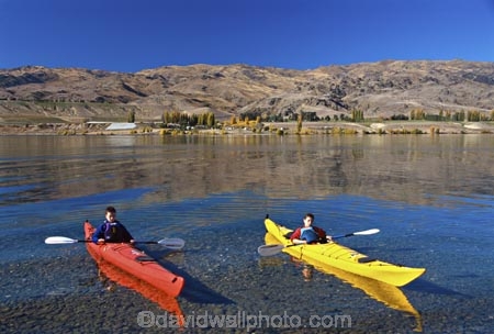 color;colors;colour;colours;blue;yellow;kayaks;lakes;person;paddle;paddling;paddles;kayaking;kayak;kayaks;calm;calmness;rest;restful;peaceful;peacefulness;restfulness;outdoor;outside;recreation;outdoors;quiet;quietness;silence;tranquil;tranquility;clear;clean;water;transparent;pure;canoe;canoeing;canoes;people