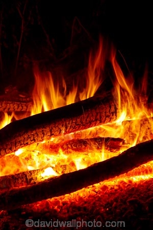bonfire;bonfires;burn;burned;burning;burns;burnt;camp-fire;camp-fires;camp_fire;camp_fires;campfire;campfires;Central-Otago;cooking-fire;cooking-fires;danger;dangerous;dark;fire;fires;flamable;flame;flames;flaming;heat;hot;N.Z.;New-Zealand;night;night-time;NZ;on-fire;orange;Otago;S.I.;SI;South-Is.;South-Island;wood;wood-fire;wood-fires;woodfire;woodfires