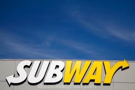 blue;brand;branding;brands;logo;logos;N.Z.;New-Zealand;NZ;Otago;S.I.;SI;sign;signs;sky;South-Is;South-Island;subway-brand;subway-sign;subway-signs;white;yellow