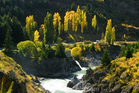 Autumn;central-otago;colour;Cromwell;fall;generate;generation;hydro;hydro-electricity;Kawarau-Gorge;Kawarau-River;New-Zealand;poplar;poplars;power-station;Queenstown-Road;river;rivers;roaring-meg;season;seasonal;seasons;South-Island;tree;trees;valley;valleys;willow;willows;yellow