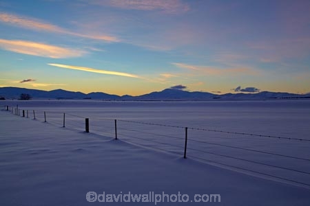 agricultural;agriculture;Altocumulus-lenticularis;Central-Otago;cloud;clouds;cold;Coldness;country;countryside;Daytime;dusk;evening;Exterior;extreme-weather;farm;farming;farmland;farms;fence;fence-line;fence-lines;fence_line;fence_lines;fenceline;fencelines;fences;field;fields;freeze;freezing;high-country;Ida-Valley;Idaburn;Landscape;Landscapes;lens_shaped-cloud;lens_shaped-clouds;lenticular-cloud;lenticular-clouds;Maniototo;meadow;meadows;N.Z.;natural;Nature;New-Zealand;night;night_time;nightfall;NZ;Otago;Oturehua;Outdoor;Outdoors;Outside;paddock;paddocks;pasture;pastures;rural;S.I.;Scenic;Scenics;Season;Seasons;SI;snow;snowfall;snowy;South-Is;South-Is.;South-Island;Sth-Is;sunset;sunsets;twilight;weather;White;winter;Wintertime;wintery;wintry