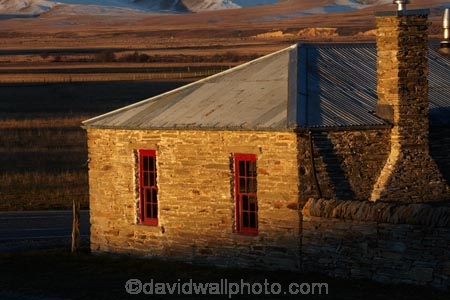 building;buildings;Central-Otago;corrugated-iron;corrugated-metal;corrugated-steel;heritage;Hills-Creek;historic;historic-building;historic-buildings;historical;historical-building;historical-buildings;history;Ida-Valley;Idaburn;Maniototo;N.Z.;New-Zealand;NZ;old;Otago;Oturehua;roofing-iron;roofing-metal;S.I.;SI;South-Is;South-Island;Sth-Is;stone-building;stone-buildings;stone-work;stonework;tradition;traditional;window;windows;zincalume