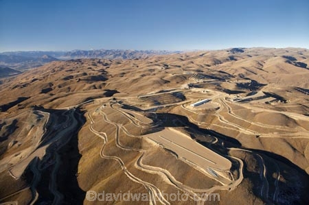 aerial;aerial-photo;aerial-photograph;aerial-photographs;aerial-photography;aerial-photos;aerial-view;aerial-views;aerials;back-country;backcountry;Central-Otago;Criffel-Range;high-altitude;high-country;highcountry;highlands;N.Z.;New-Zealand;NZ;Otago;Pisa-Range;remote;remoteness;S.I.;SI;South-Is.;South-Island;Southern-Lakes;Southern-Lakes-District;Southern-Lakes-Region;The-Snow-Farm;The-Snow-Par;tire-testing;tussocklands;tyre-testing;uplands;vehicle-testing