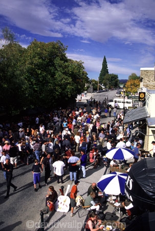 event;food;grape;grapes;harvest;party;people;rural;ultivation;vine;vines;vineyard;vineyards;vintage;wine;wineries;winery;wines