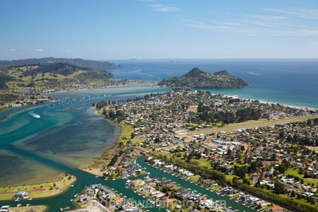 3550;aerial;aerial-photo;aerial-photograph;aerial-photographs;aerial-photography;aerial-photos;aerial-view;aerial-views;aerials;canal;canals;coast;coastal;coastline;coastlines;coasts;coromandel;coromandel-peninsula;estuaries;estuary;expensive-houses;expensive-real-estate;foreshore;inlet;inlets;island;lagoon;lagoons;luxury-homes;luxury-houses;N.I.;N.Z.;new;New-Zealand;NI;north;North-Is;north-is.;North-Island;NZ;ocean;Paku-Hill;Pauanui;Pauanui-Airfield;Pauanui-Waterway;Pauanui-Waterways;peninsula;sea;shore;shoreline;shorelines;shores;suburb;suburbia;suburbs;Tairua;Tairua-Harbor;Tairua-Harbour;tidal;tide;Waikato;water;waterfront;waterway;waterways;zealand