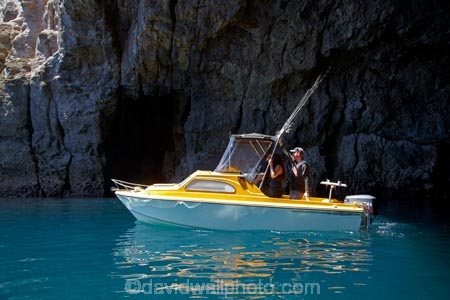 beach;beaches;boat;boats;cave;cavern;caverns;caves;coast;coastal;coastline;coastlines;coasts;Coromandel;Coromandel-Peninsula;cruise;cruises;foreshore;geological;geology;grotto;grottos;Hahei;launch;launches;littoral-cave;littoral-caves;Mercury-Bay;N.I.;N.Z.;New-Zealand;NI;North-Is;North-Is.;North-Island;NZ;ocean;oceans;pleasure-boat;pleasure-boats;roch-arches;rock;rock-arch;rock-formation;rock-formations;rocks;sea;sea-cave;sea-caves;seas;shore;shoreline;shorelines;shores;speed-boat;speed-boats;stone;Waikato;water