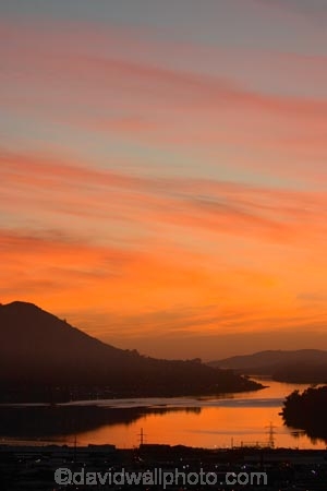 break-of-day;coast;coastal;coastline;coastlines;coasts;dawn;dawning;daybreak;Dunedin;first-light;harbor;harbors;harbour;harbours;morning;N.Z.;New-Zealand;NZ;ocean;oceans;orange;Otago;Otago-Harbour;S.I.;sea;shore;shoreline;shorelines;shores;SI;South-Is.;South-Island;sunrise;sunrises;sunup;twilight