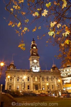 autuminal;autumn;autumn-colour;autumn-colours;autumnal;building;buildings;clock-tower;color;colors;colour;colours;dark;deciduous;Dunedin;evening;fall;heritage;historic;historic-building;historic-buildings;historical;historical-building;historical-buildings;history;leaf;leaves;light;lights;Municipal-Chambers;N.Z.;New-Zealand;night;night-time;night_time;NZ;old;S.I.;season;seasonal;seasons;SI;South-Is.;South-Island;Town-Hall;tradition;traditional;tree;trees
