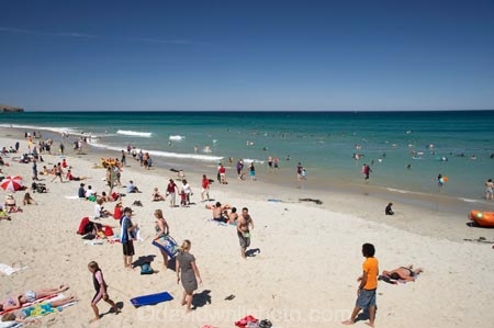 beach;beaches;coast;coastal;coastline;crowd;crowds;Dunedin;fun;hot;leisure;N.Z.;New-Zealand;NZ;ocean;oceans;Otago;people;play;S.I.;Saint-Clear-Beach;sand;sandy;sea;seas;shore;shoreline;SI;South-Is.;South-Island;St-Clair-Beach;St.-Clair-Beach;summer;summertime;sunbathe;sunbathing;swimmers;swimming