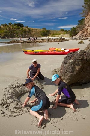 adventure;adventure-tourism;boat;boats;boy;boys;brother;brothers;canoe;canoeing;canoes;child;children;Dunedin;families;family;girl;girls;Goat-Island;Historic-Maori-Pa-Site;kayak;kayaking;kayaks;kid;kids;little-boy;little-boys;little-girl;little-girls;Mapoutahi-Pa;mother;mothers;N.Z.;New-Zealand;NZ;Otago;paddle;S.I.;sand-castle;sand-castles;sea-kayak;sea-kayaking;sea-kayaks;SI;sibling;siblings;sister;sisters;South-Is;South-Island;Sth-Is