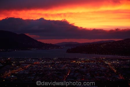 break-of-day;calm;cloud;clouds;dawn;dawning;daybreak;Dunedin;first-light;harbor;harbors;harbour;harbours;morning;N.Z.;New-Zealand;NZ;orange;Otago;Otago-harbor;Otago-Harbour;Otago-Peninsula;placid;quiet;reflection;reflections;S.I.;serene;SI;skies;sky;smooth;South-Is;South-Is.;South-Island;Sth-Is;still;sunrise;sunrises;sunup;tranquil;twilight;water