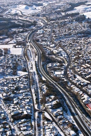 abbotsford;aerial;aerials;bend;bends;burnside;centre-line;centre-lines;centre_line;centre_lines;centreline;centrelines;cold;corner;corners;driving;Dunedin;freeway;freeways;freeze;freezing;green-island;highway;highways;motorway;motorways;New-Zealand;open-road;open-roads;road;road-trip;roads;season;seasonal;seasons;snow;snowing;snowy;South-Island;Southern-Motorway;straight;transport;transportation;travel;traveling;travelling;trip;white;winter;winter-driving