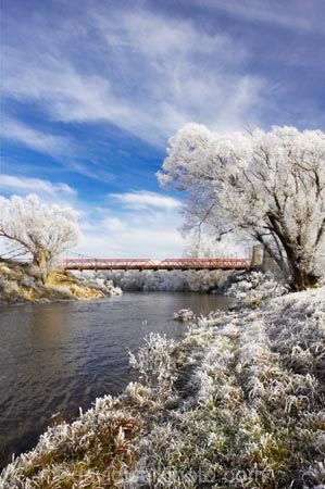 beautiful;bridge;bridges;calm;calmness;clean;clear;cold;Coldness;Color;Colour;Daytime;Exterior;freeze;freezing;freezing-fog;frost;Frosted;frosty;grass;grasses;heritage;high-country;historic;Historic-Suspension-Bridge;historical;history;hoar-frost;Hoarfrost;ice;ice-crystals;icy;idyllic;Landscape;Landscapes;natural;Nature;new-zealand;old;Otago;Outdoor;Outdoors;Outside;peaceful;Peacefulness;phenomena;phenomenon;pure;Quiet;Quietness;rime;river;river-bank;riverbank;rivers;rustic;Scenic;Scenics;Season;Seasons;silence;south-island;spectacular;stone;strath-taieri;stunning;suspension-bridges;sutton;taieri-River;tranquil;tranquility;tree;trees;view;water;weather;White;willow;willows;winter;Wintertime;wintery;wintry