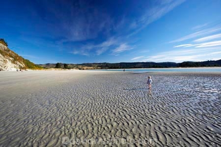 beach;beaches;coast;coastal;coastline;coastlines;coasts;doctors-point;Doctors-Point;Dunedin;New-Zealand;ocean;oceans;pattern;patterns;ripple;ripples;rippling;sand;sandy;sea;seas;shore;shoreline;shorelines;shores;South-Island;wave;waves